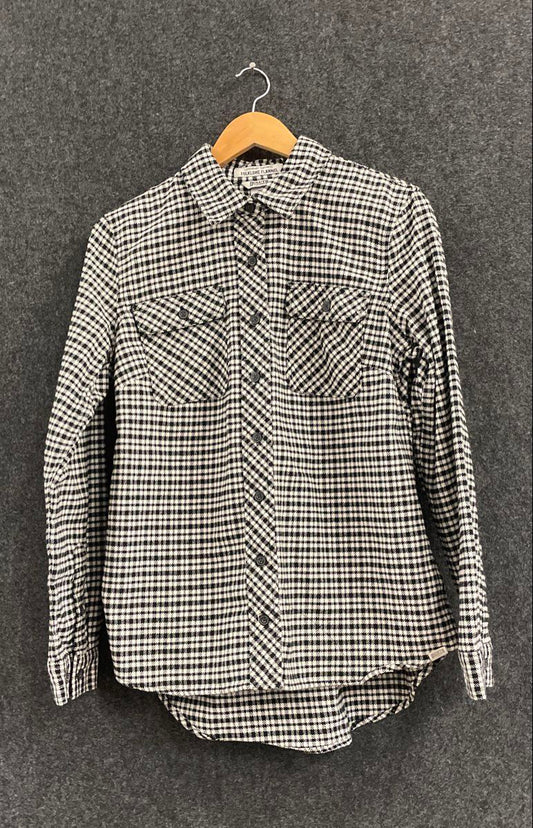 Duluth Trading Co Women's Folklore Flannel Shirt Black White Houndstooth Sz M