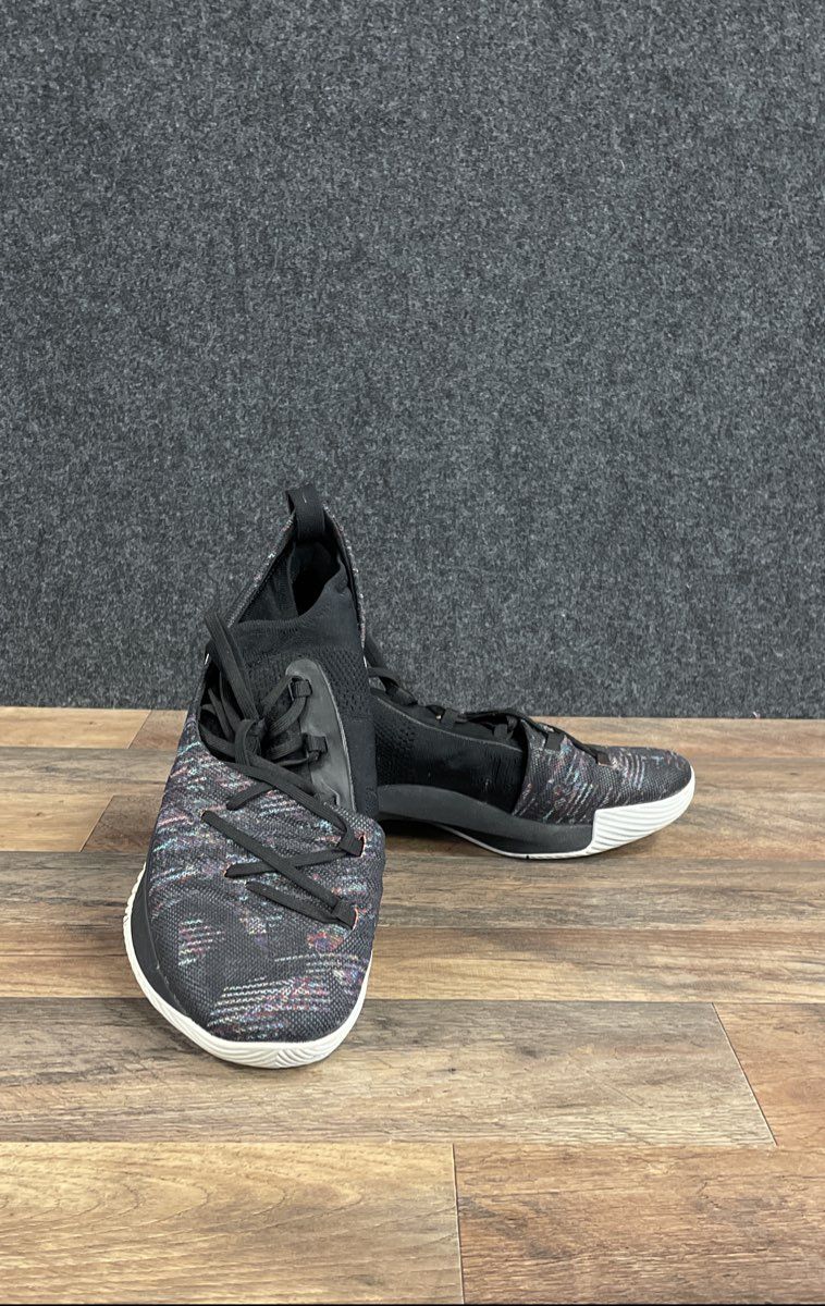 Under Armour Curry 5 Tokyo Nights Black Multi Basketball Shoes Men's Size 13