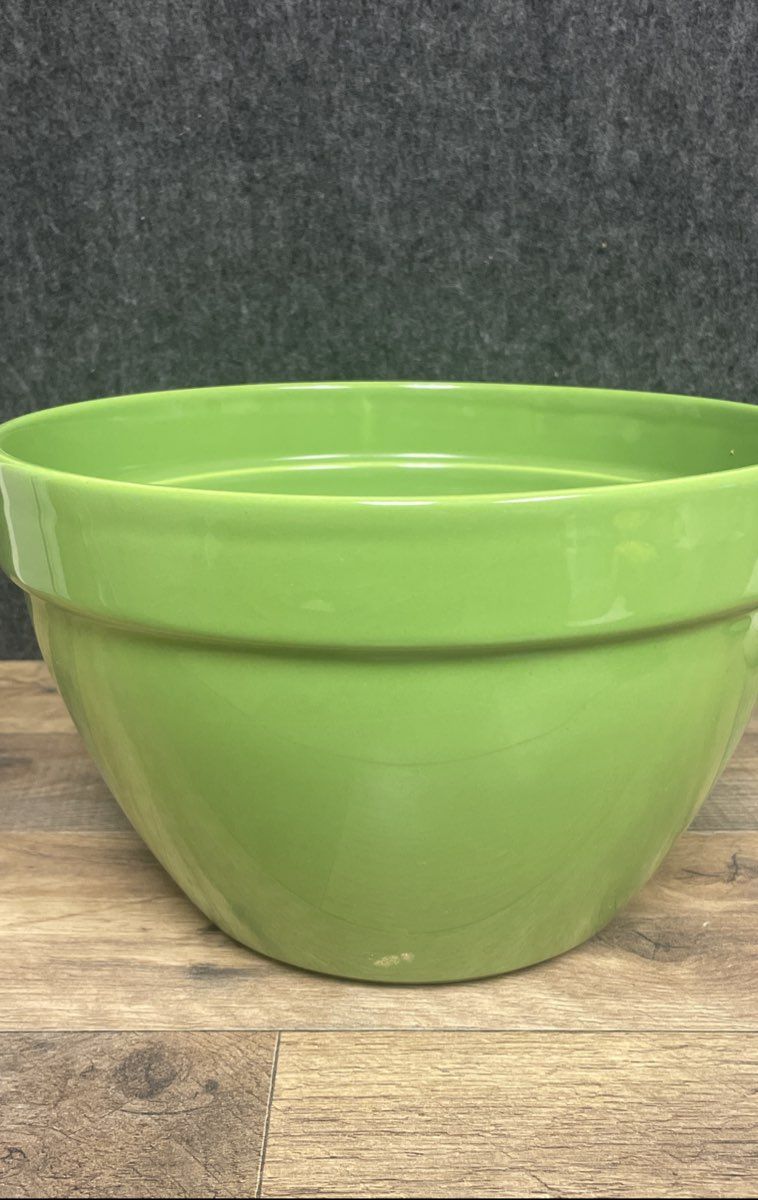 Primagera Large Mixing Serving Bowl Lime Green Ceramic Made in Portugal 10"