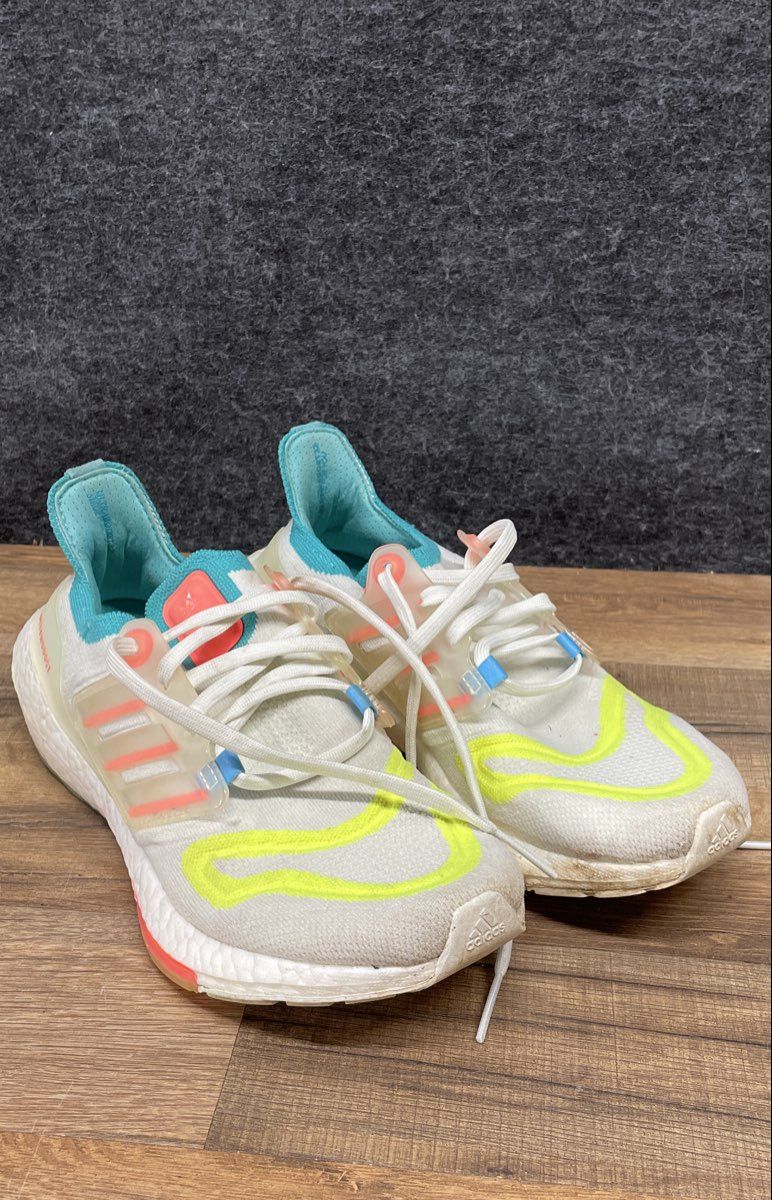 Adidas Ultraboost 22 White Solar Yellow Teal Running Shoes Size 7.5