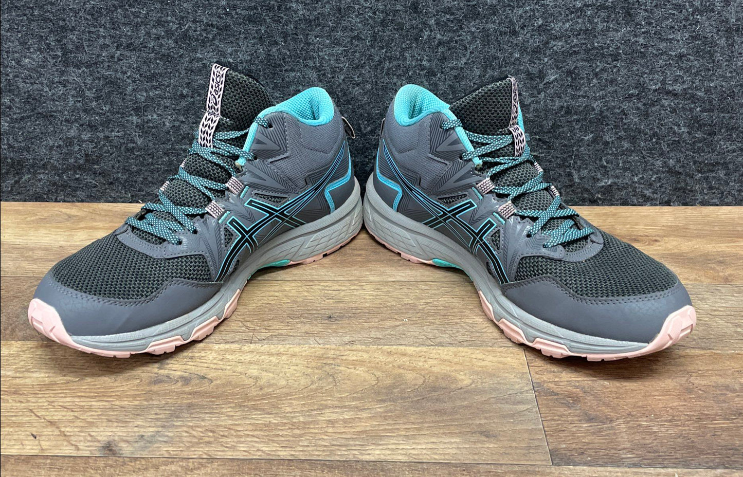 Asics Gel-Venture 8 MT Grey Teal Pink Women's Trail Running Boots Size 10