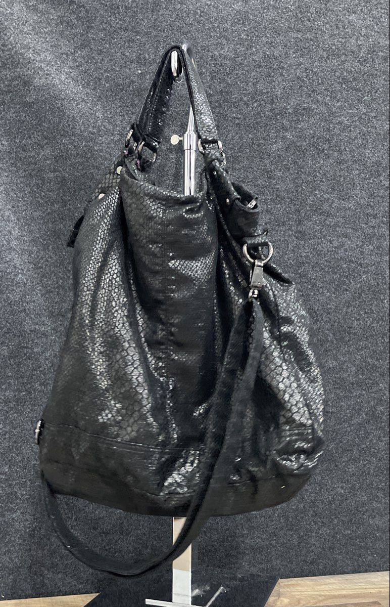 Kenneth Cole Reaction Black Snakeskin Embossed Leather Hobo Shoulder Bag