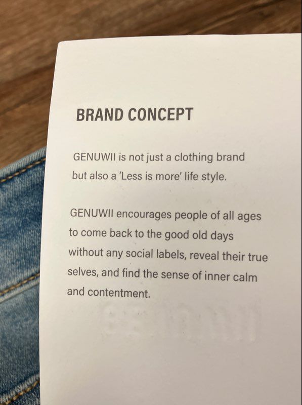GENUWII Women's Light Wash Stretch Skinny Jeans High Rise Denim Size 32 NWT