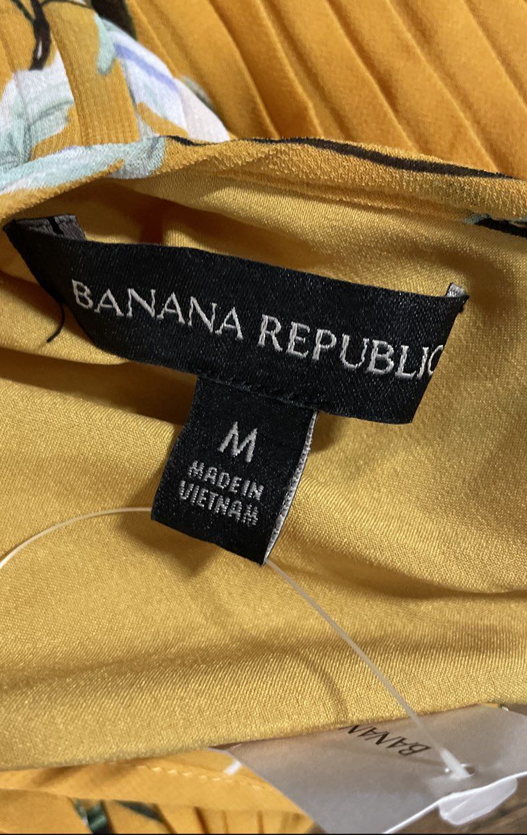 Banana Republic Women's Yellow Floral Pleated Sleeveless Maxi Dress Sz M NWT
