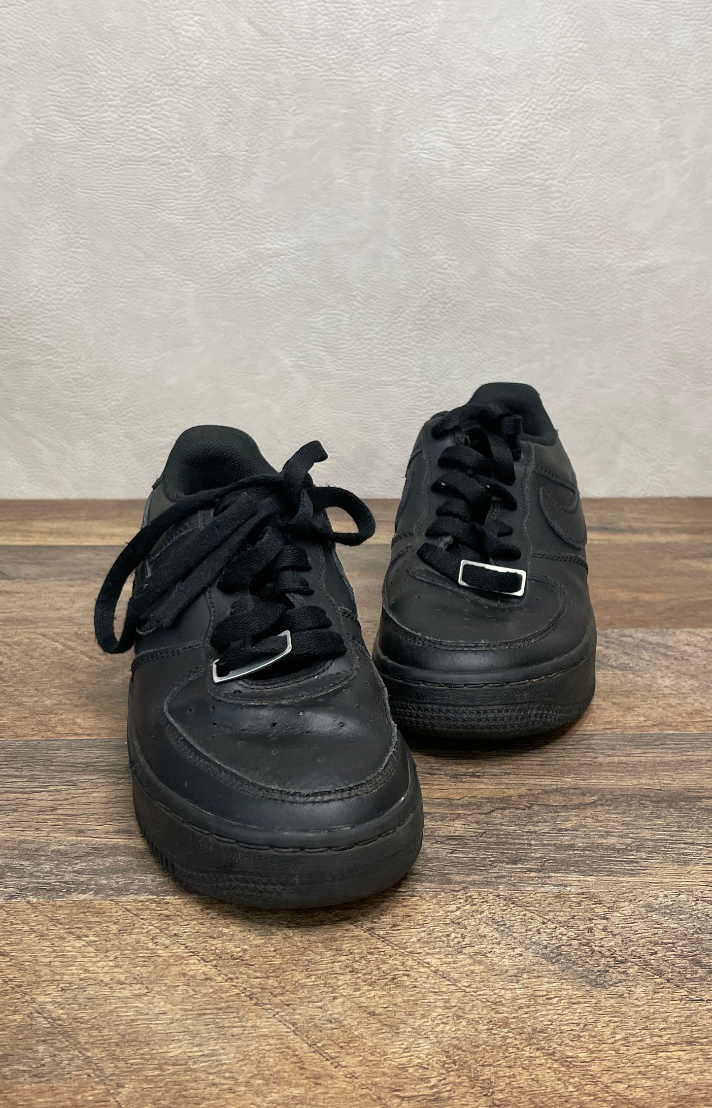 Nike Air Force 1 Low Triple Black GS Youth Sneakers Size 4.5Y