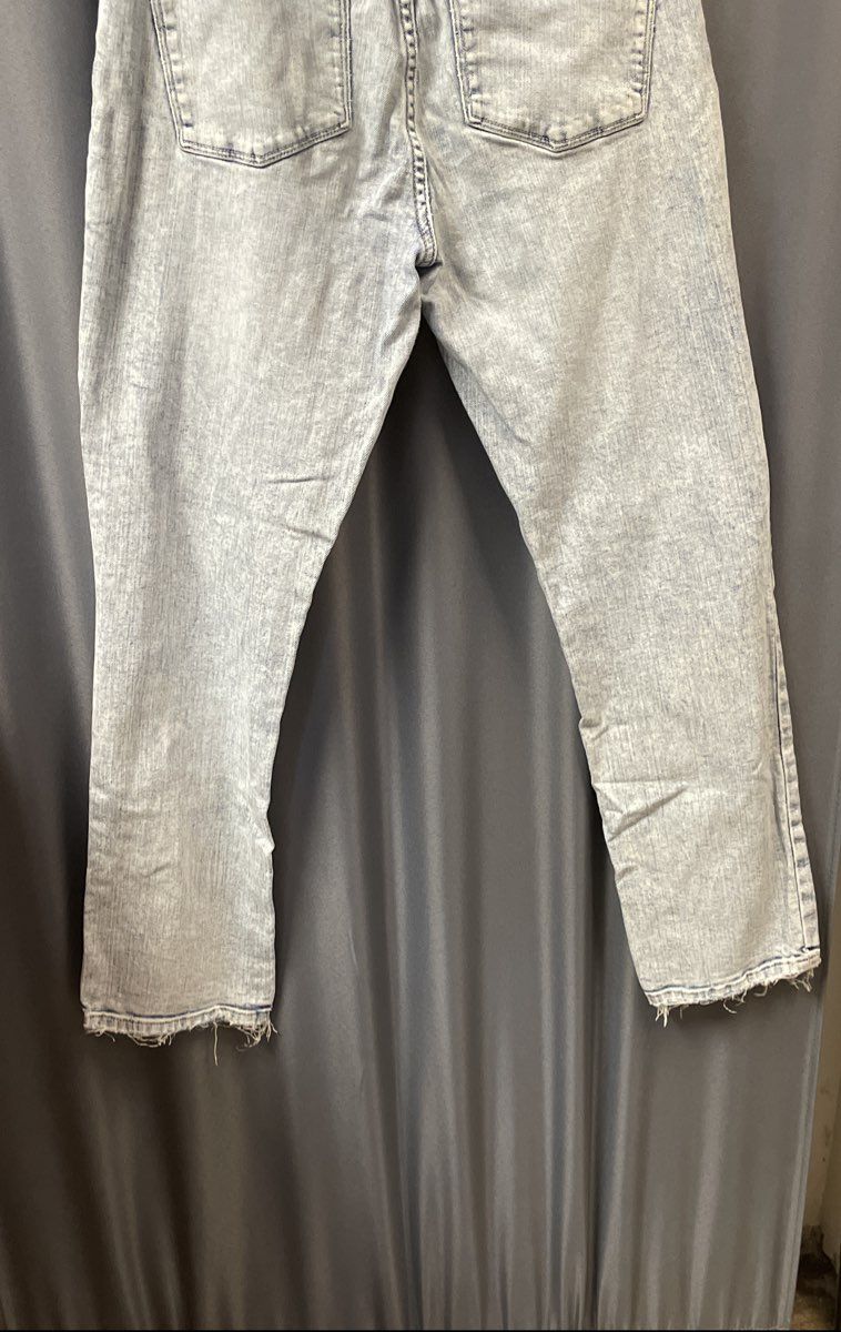 Lauren Ralph Lauren Women's Light Wash Acid Wash Raw Hem Stretch Jeans Sz 8