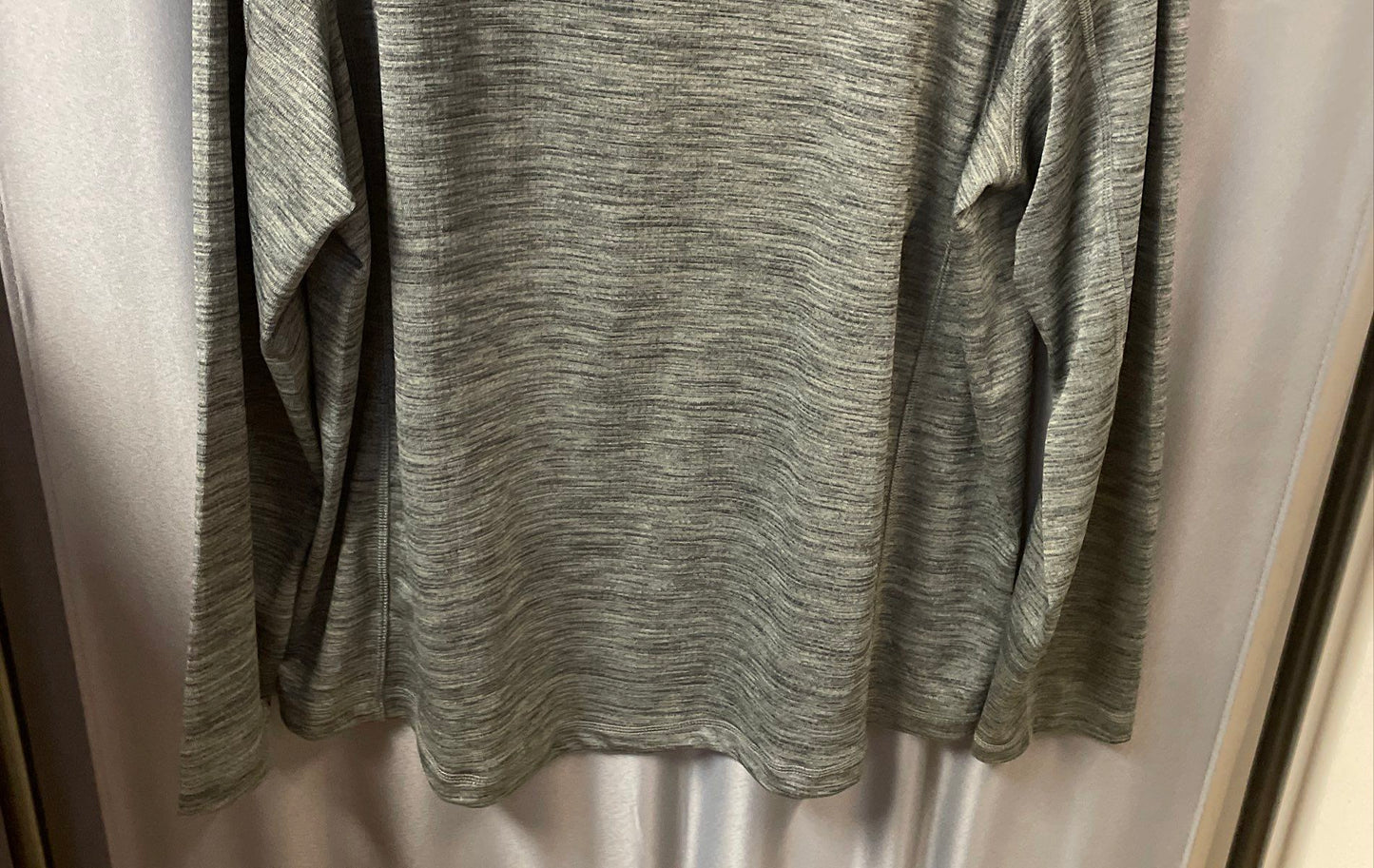 Vineyard Vines Men's Gray Heather Performance 1/4 Zip Pullover Sz XL