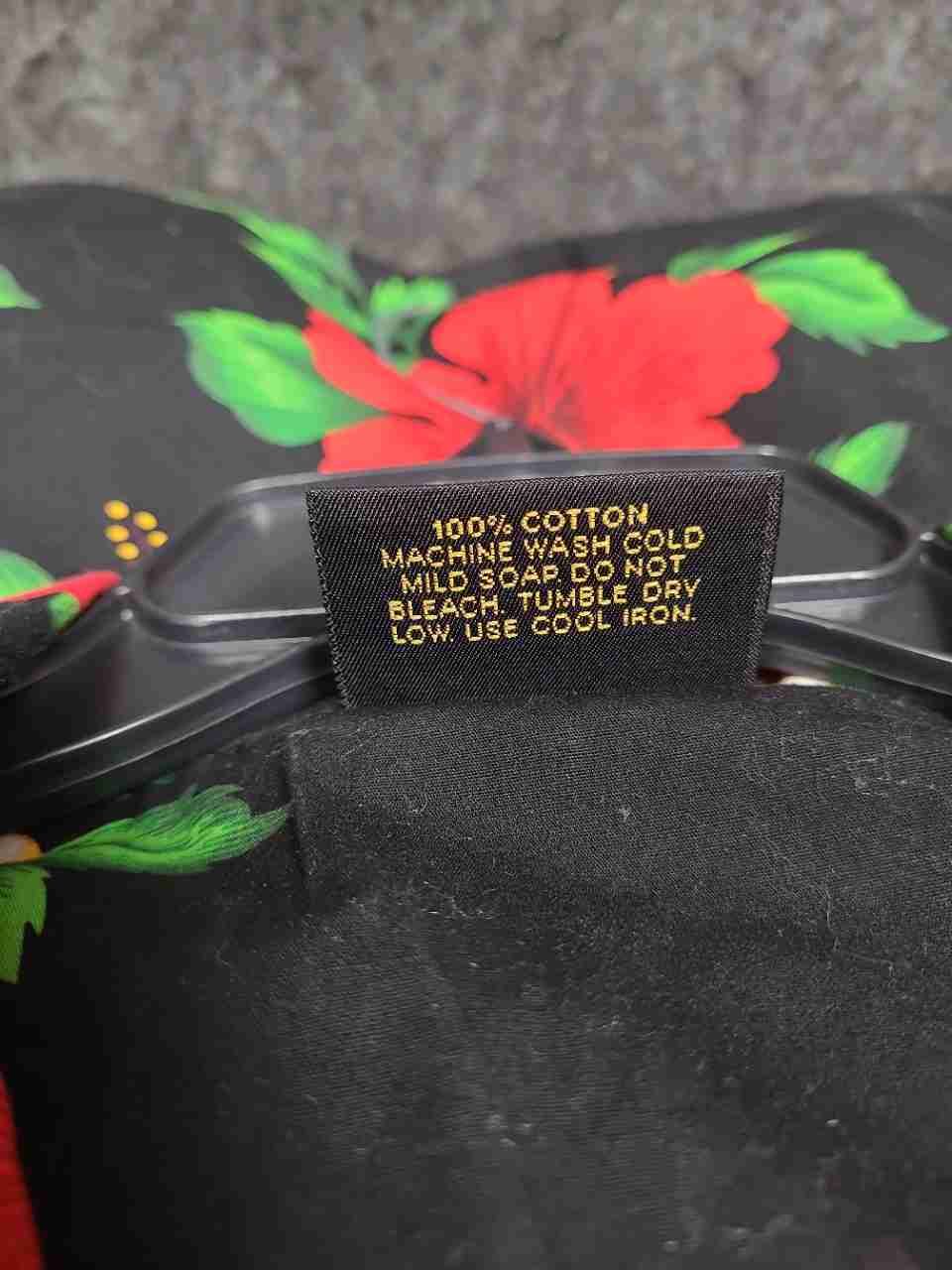 Royal Creations Men's Black Hibiscus Hawaiian Shirt Cotton Made in HI Size L