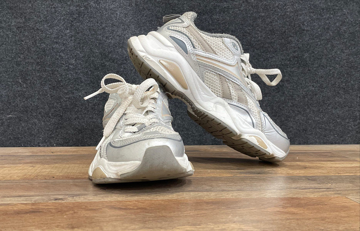 Reebok Royal Turbo Impulse White Grey Silver Sneakers Womens Size 8.5
