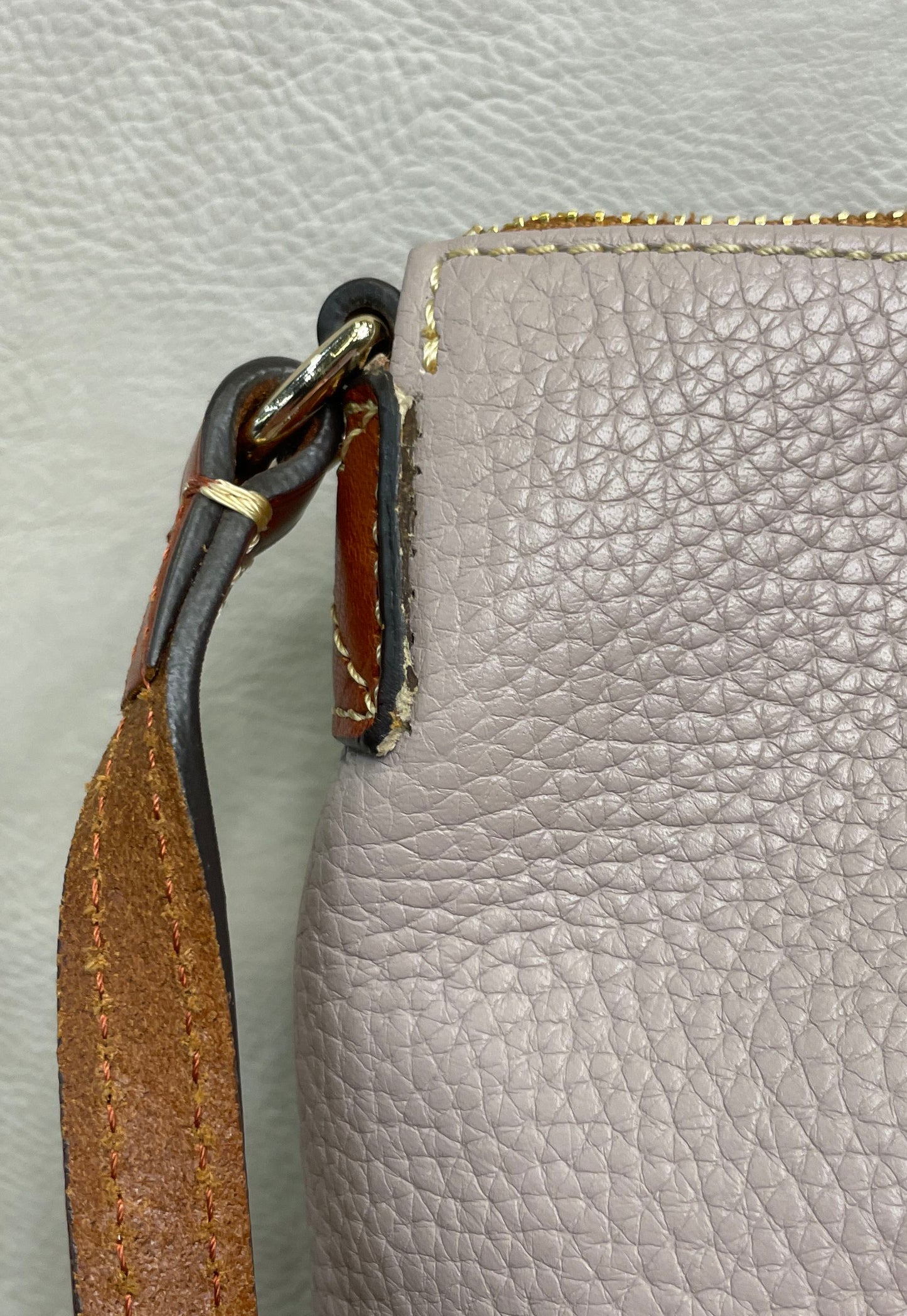 Dooney & Bourke Grey Lilac Pebble Grain Leather Crossbody Shoulder Bag Gold