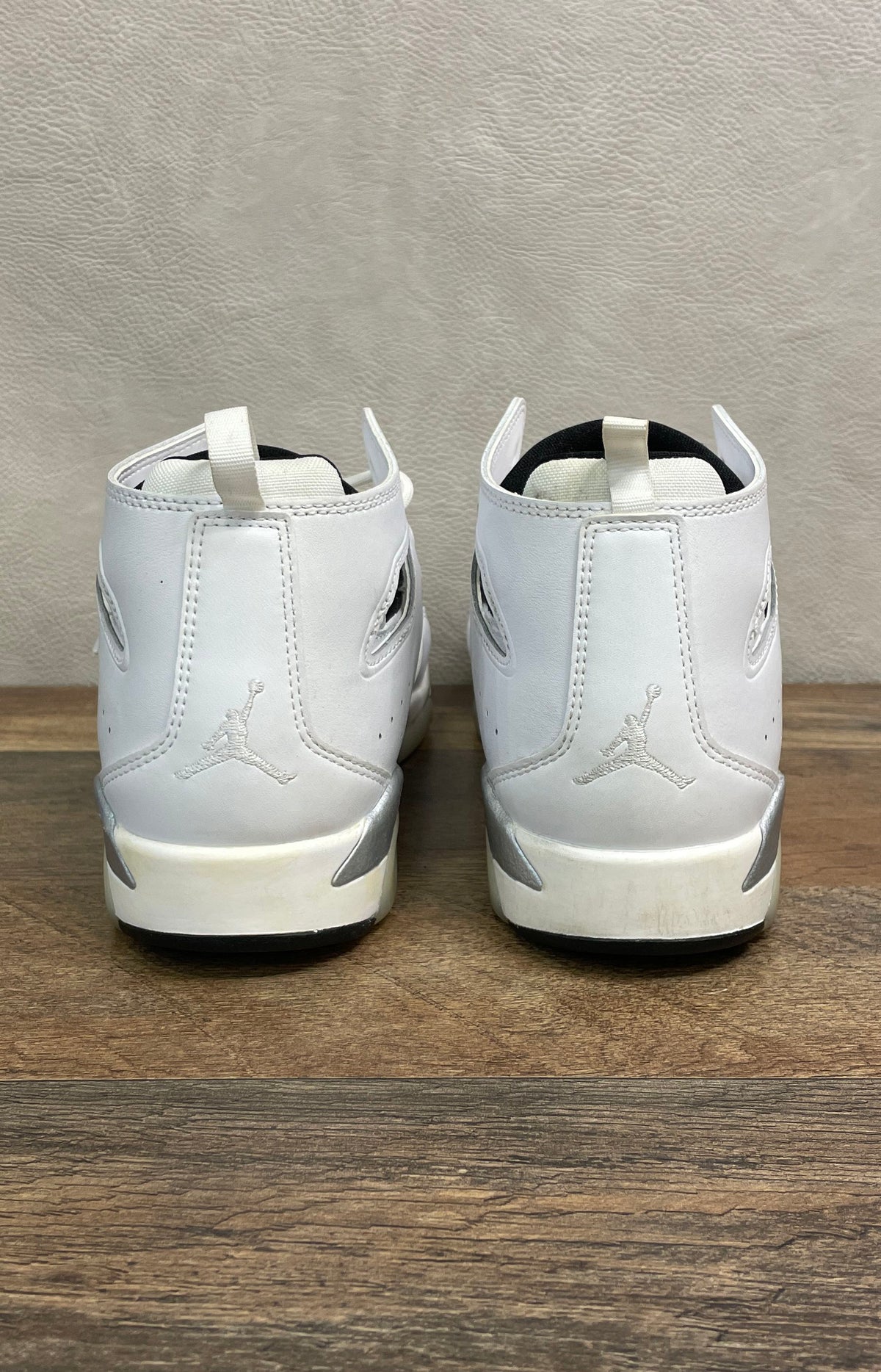 Nike Jordan 6-17-23 White Metallic Silver Basketball Shoes Size 7Y
