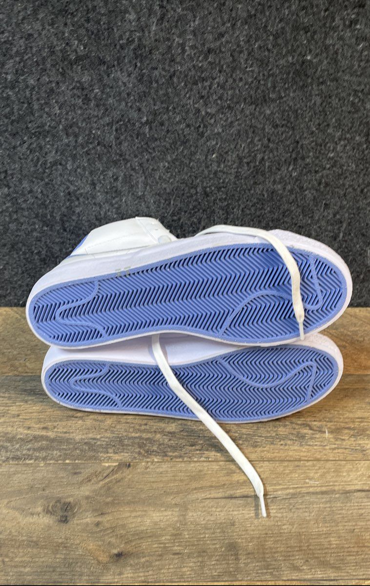 Nike Blazer Mid 77 White University Blue Leather Sneakers Size 7Y DM0886-123