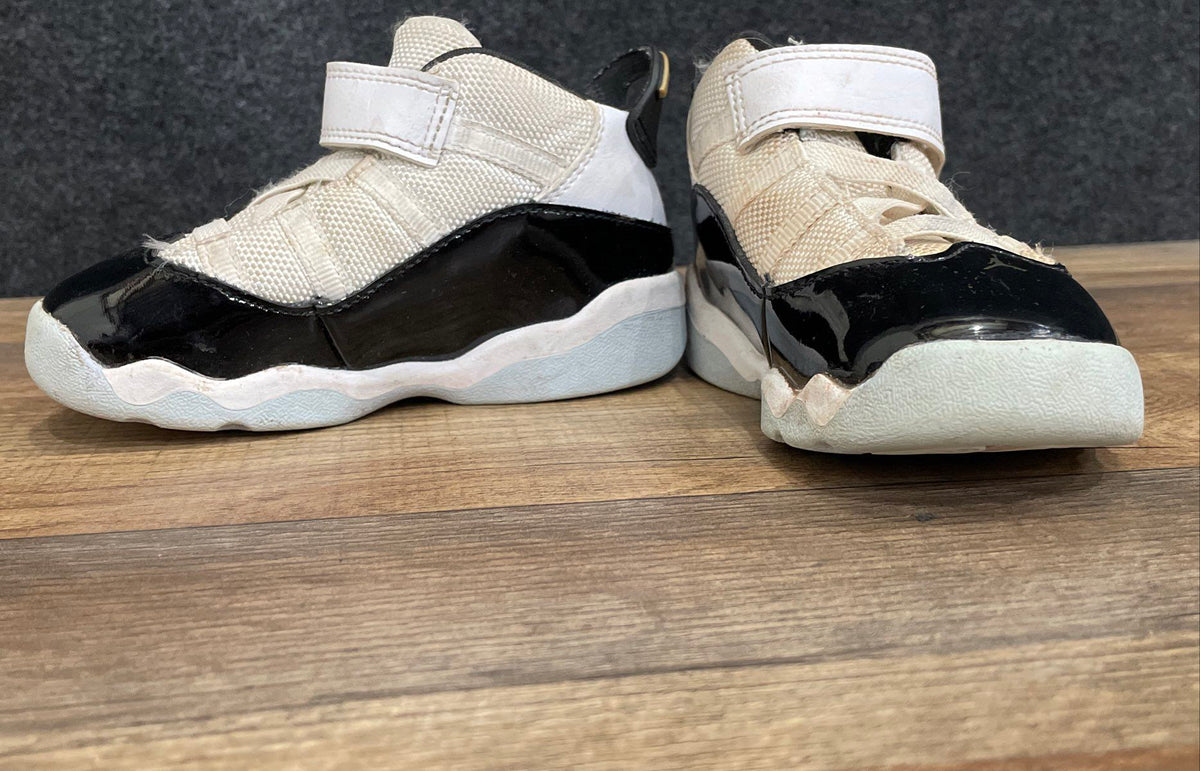 Jordan 6 Rings Toddler White Black Metallic Gold Sneakers Size 8C