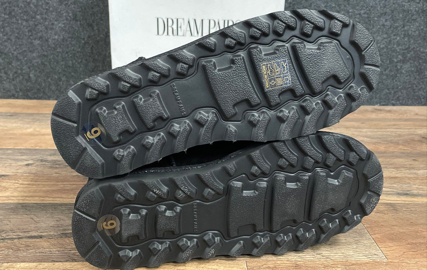 Dream Pairs Sweaty-Buckle Black Knit Back Winter Boots Women's Size 9