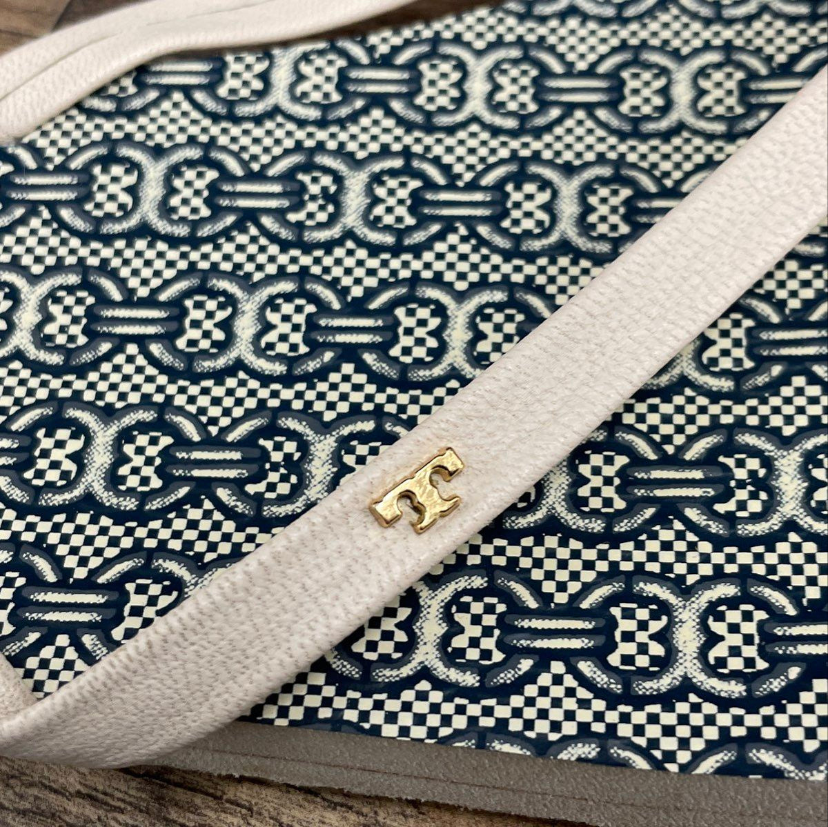 Tory Burch Gemini Link Thin Flip Flops Blue White Sandals Women's Size 8