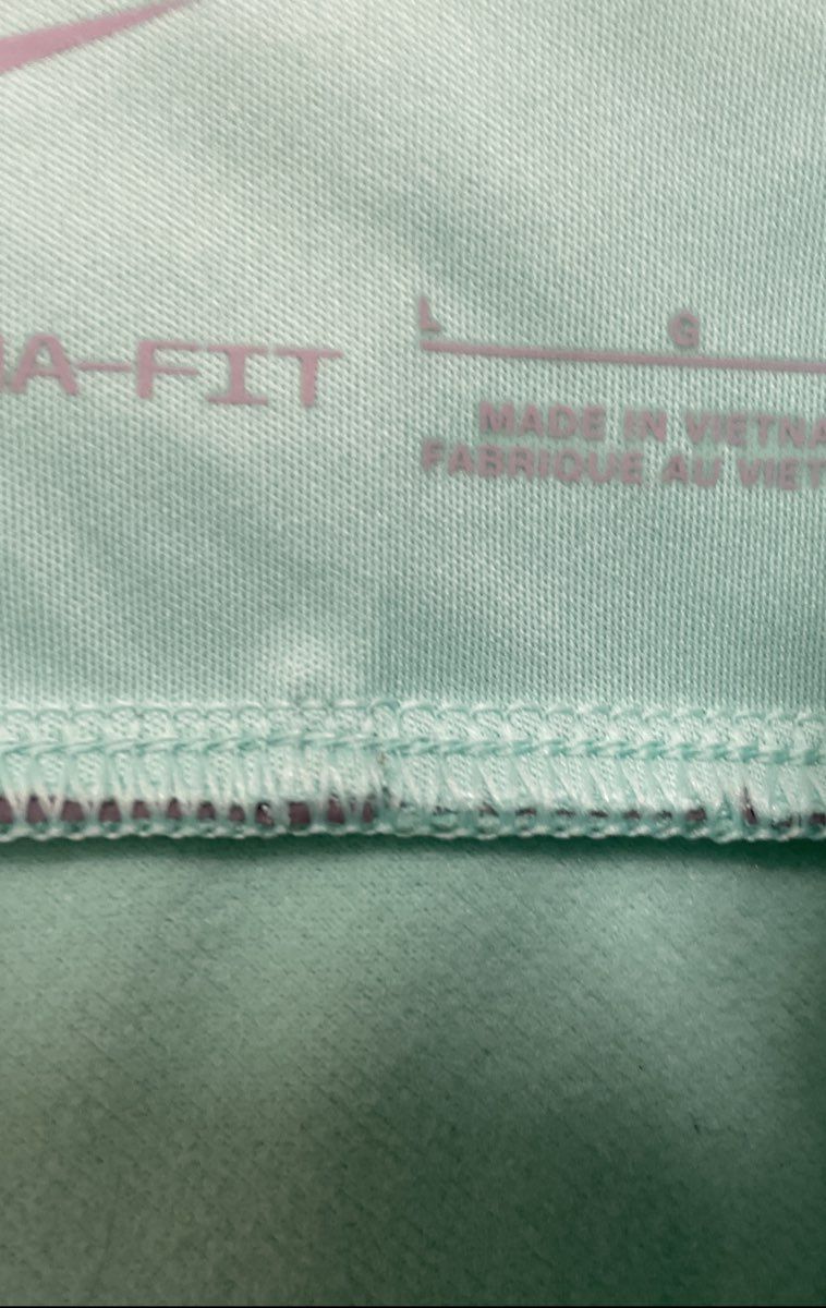 Nike Women's Mint Green Therma-Fit Strike Drill Top Performance 1/4 Zip Sz L