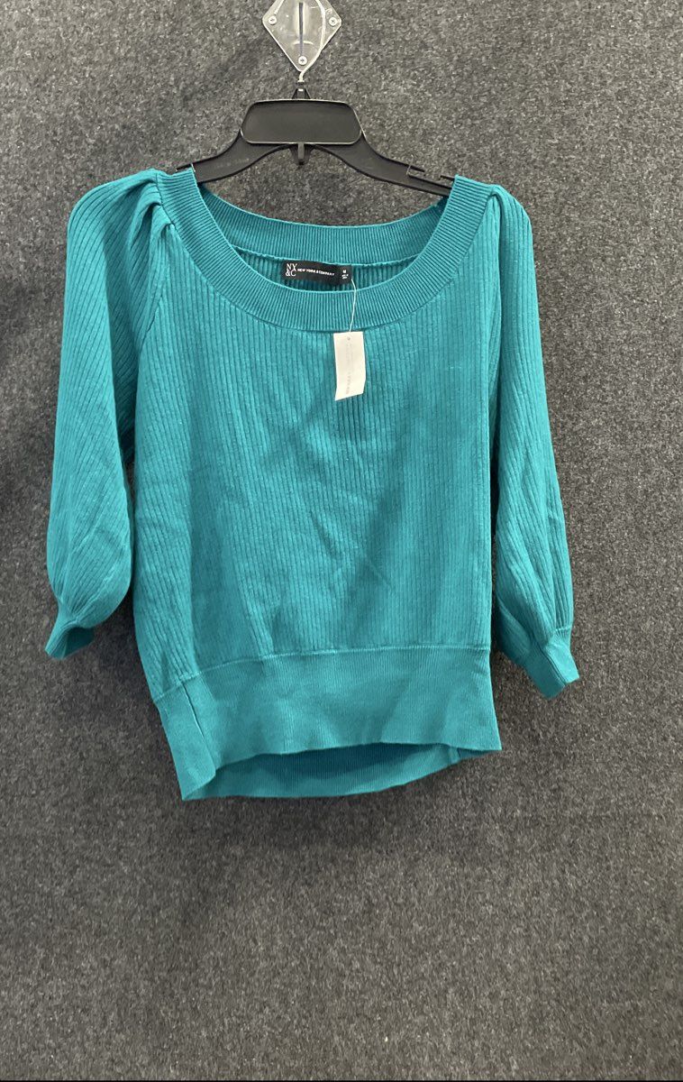 New York & Company Women's Blue Ribbed Puff Sleeve Sweater Size M NWT