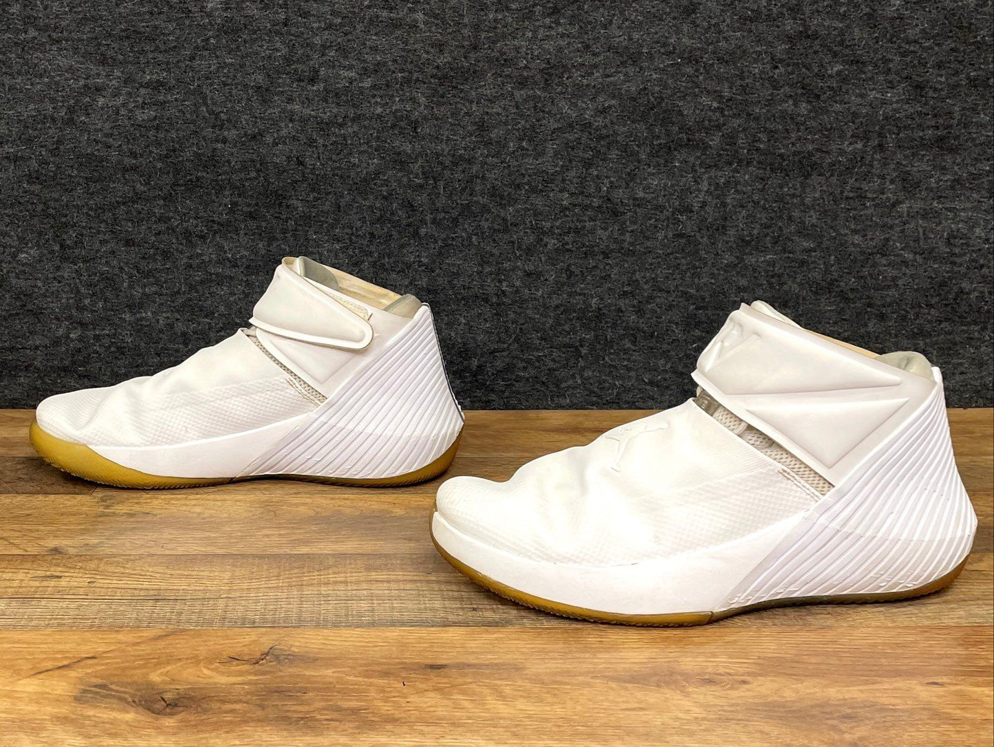 Jordan Why Not Zer0.1 Do You Triple White Basketball Shoes Men's Size 10
