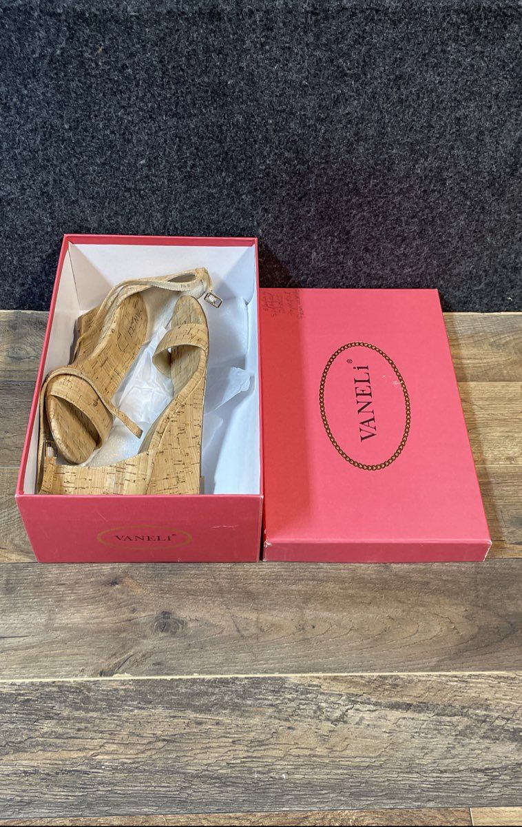 Vaneli Natural Cork Ankle Strap Wedge Sandals Women's Size 7.5 M