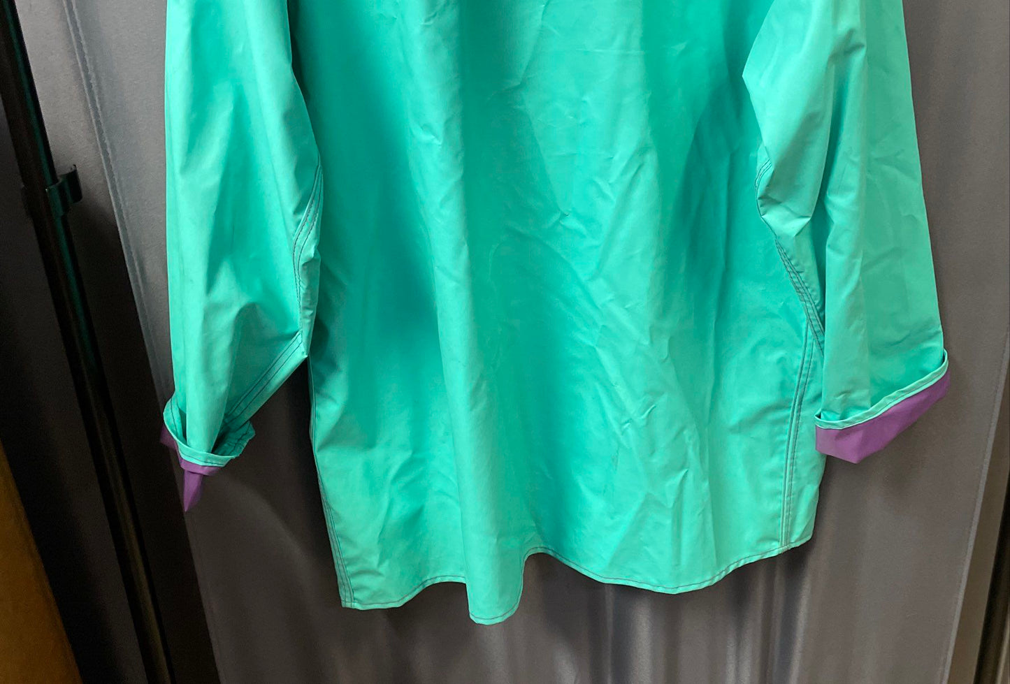 Vintage 90s Woolrich Women's Surf Green PVC Hooded Raincoat Jacket Purple Sz L
