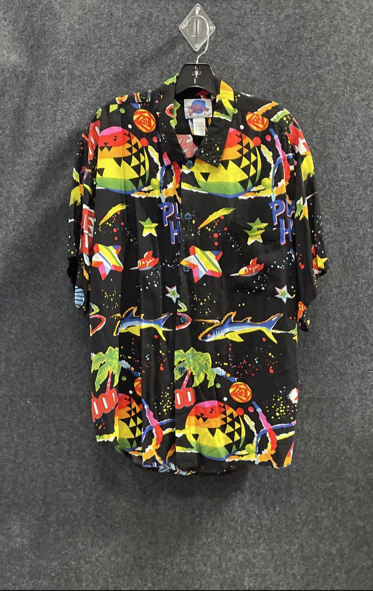 Vintage 90s Planet Hollywood Men's All Over Print Space Shark Rayon Shirt Sz XL