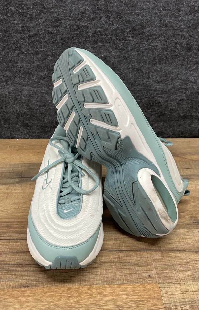 Nike Air Max Portal Cannon Sail Women's Sneakers Size 9.5