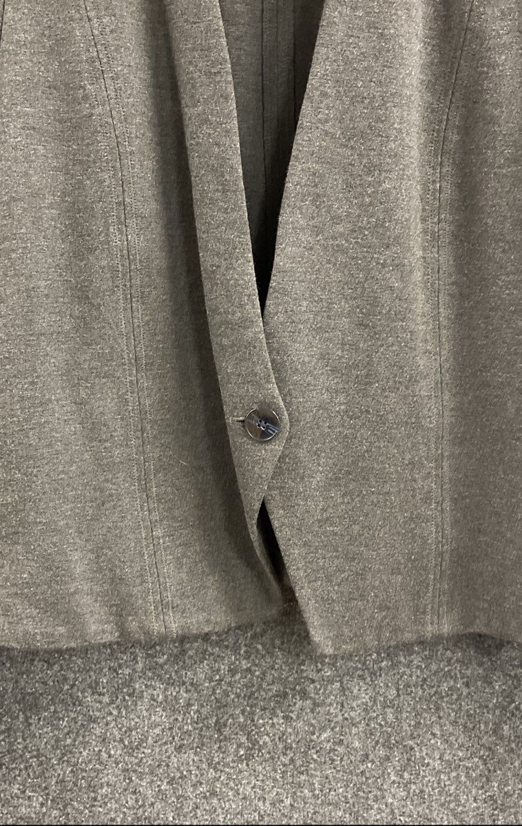Armani Exchange Women's Gray Collarless Single Button Cropped Blazer Jacket Sz M