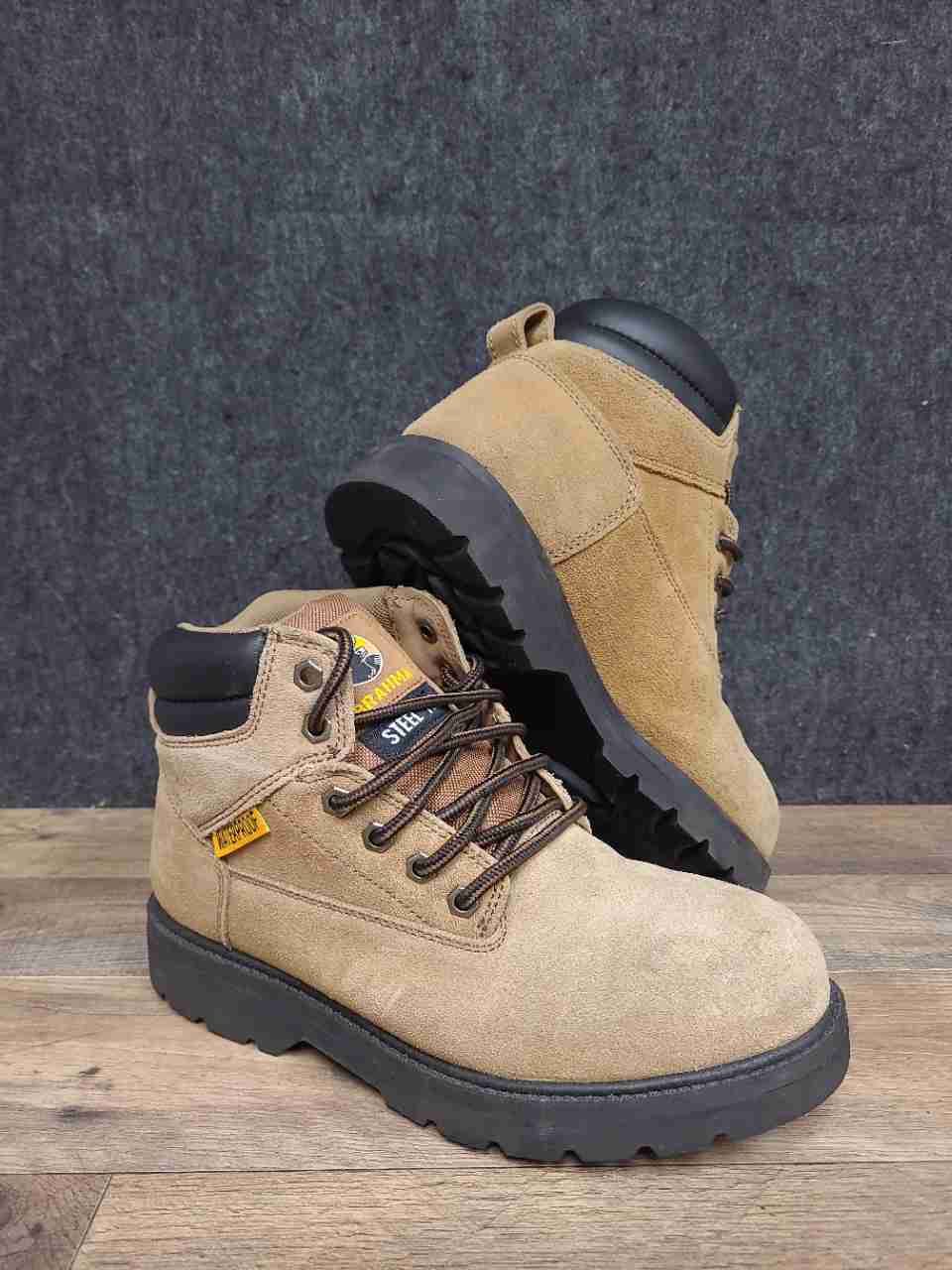 Brahma Steel Toe Waterproof Tan Leather Mid Work Boots Men's Size 9