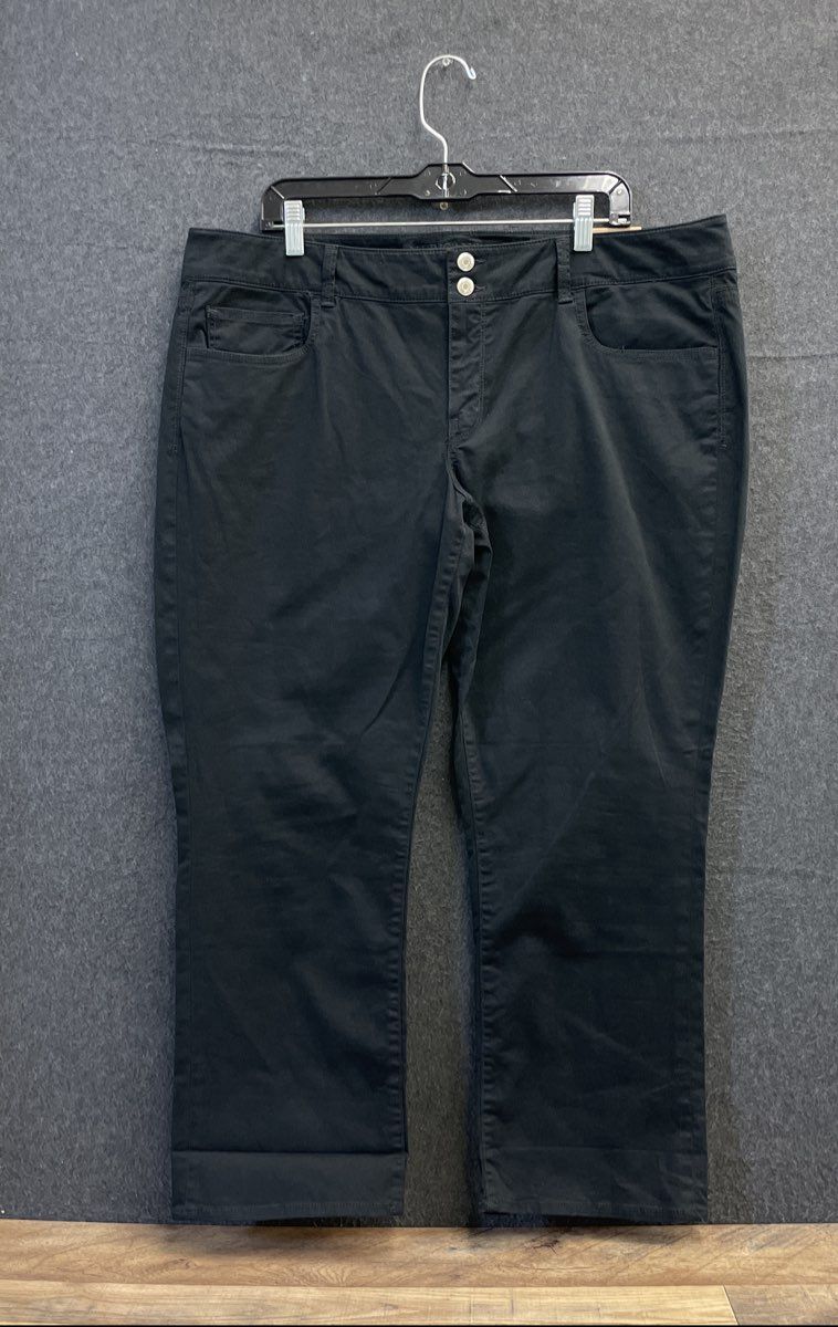 American Eagle Women's Artist Crop Black Low Rise Stretch Jeans Sz 18 NWT