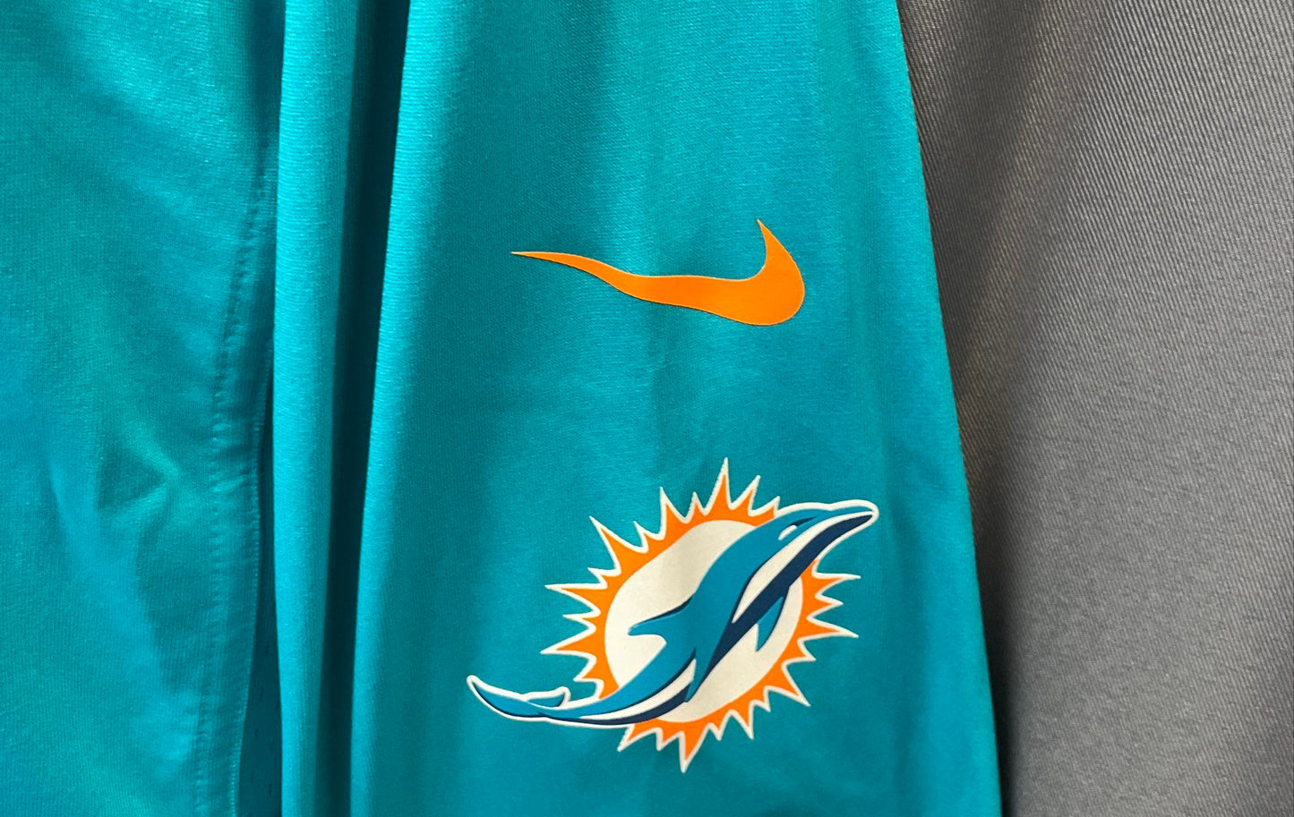 Nike Men's Miami Dolphins Ryan Tannehill #17 NFL Jersey Aqua Teal Size L
