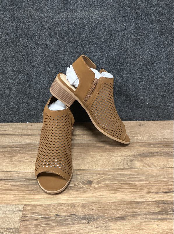 J. Adams Tracy Brown Perforated Peep Toe Booties Women's Size 9.5