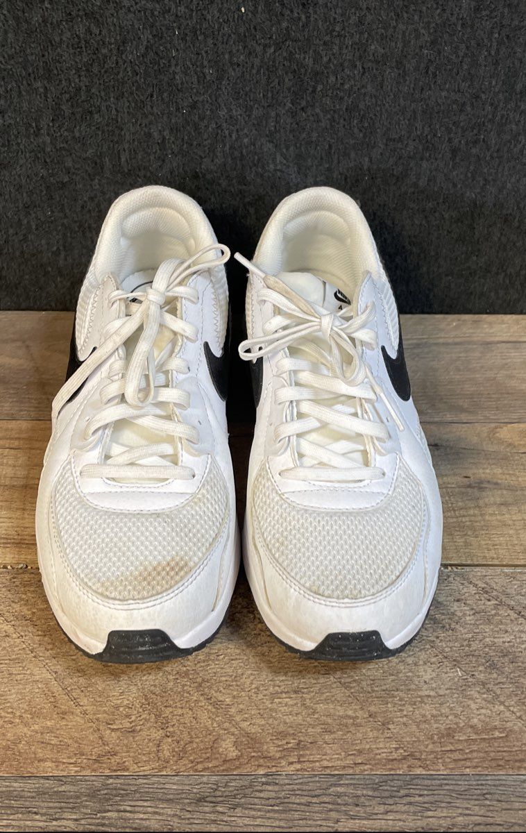 Nike Air Max Excee White Black Women's Sneakers Size 8.5