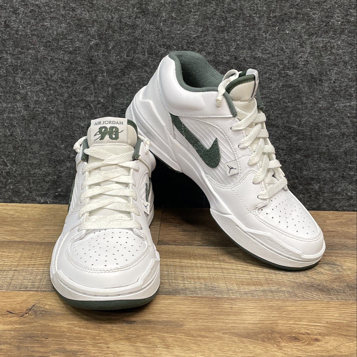 Air Jordan Stadium 90 White Clover Green Sneakers Men's Size 7