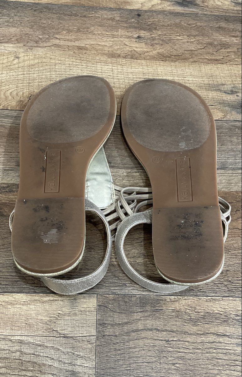 Kelly & Katie Silver Rhinestone Slingback Flip Flop Sandals Women's Size 11M