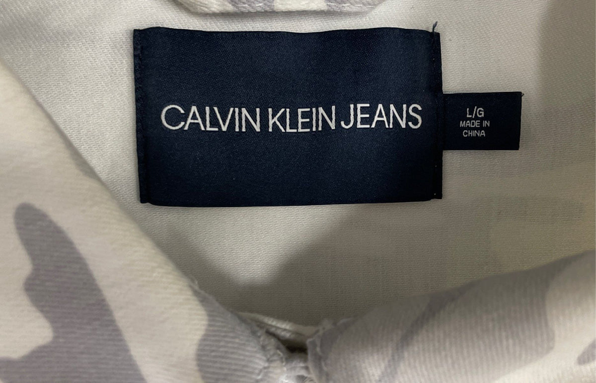 Calvin Klein Jeans Women's Grey White Camo Denim Jacket Raw Hem Sz L