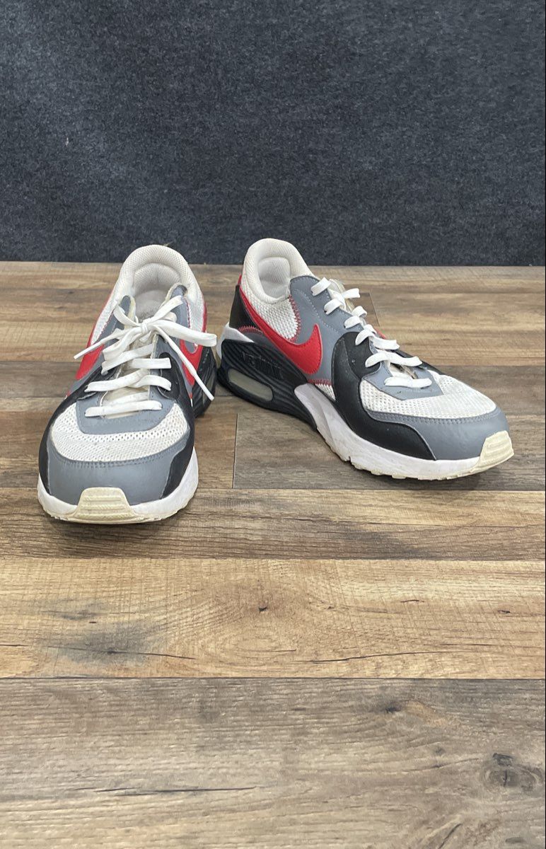 Nike Air Max Excee White Black University Red Sneakers Men's Size 9.5