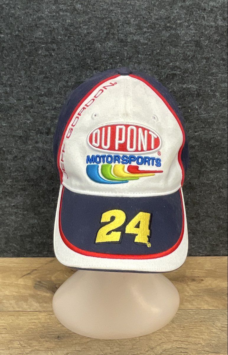 Jeff Gordon NASCAR Bundle Chase Authentics Red T-Shirt Sz L Winners Circle Hat