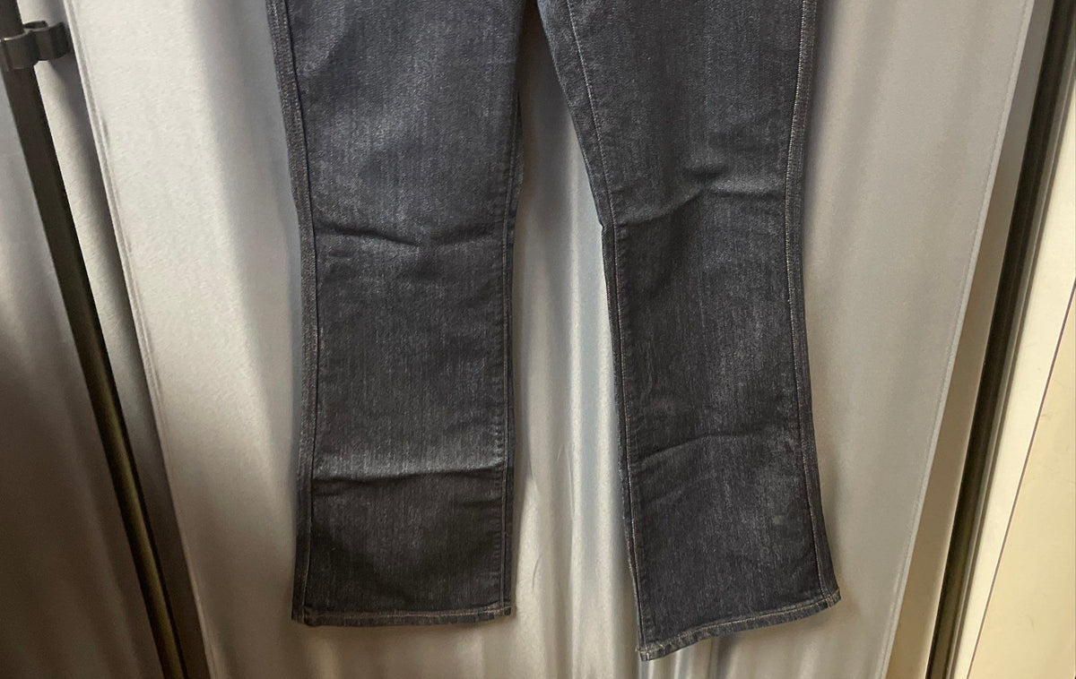Jordache Legacy Women's Alexis Dark Blue Bootcut Jeans Decorative Pockets Sz 6