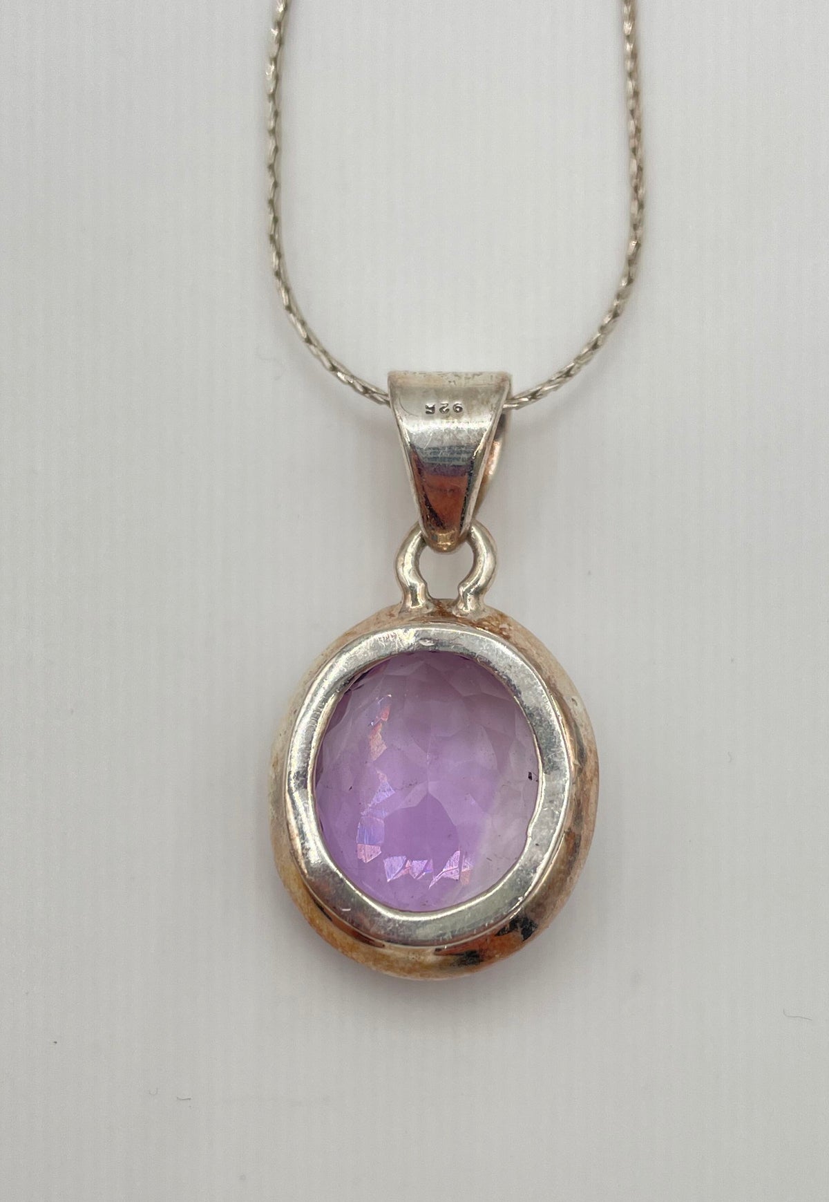 925 Sterling Silver Purple Glass Stone Pendant Necklace 8.5g