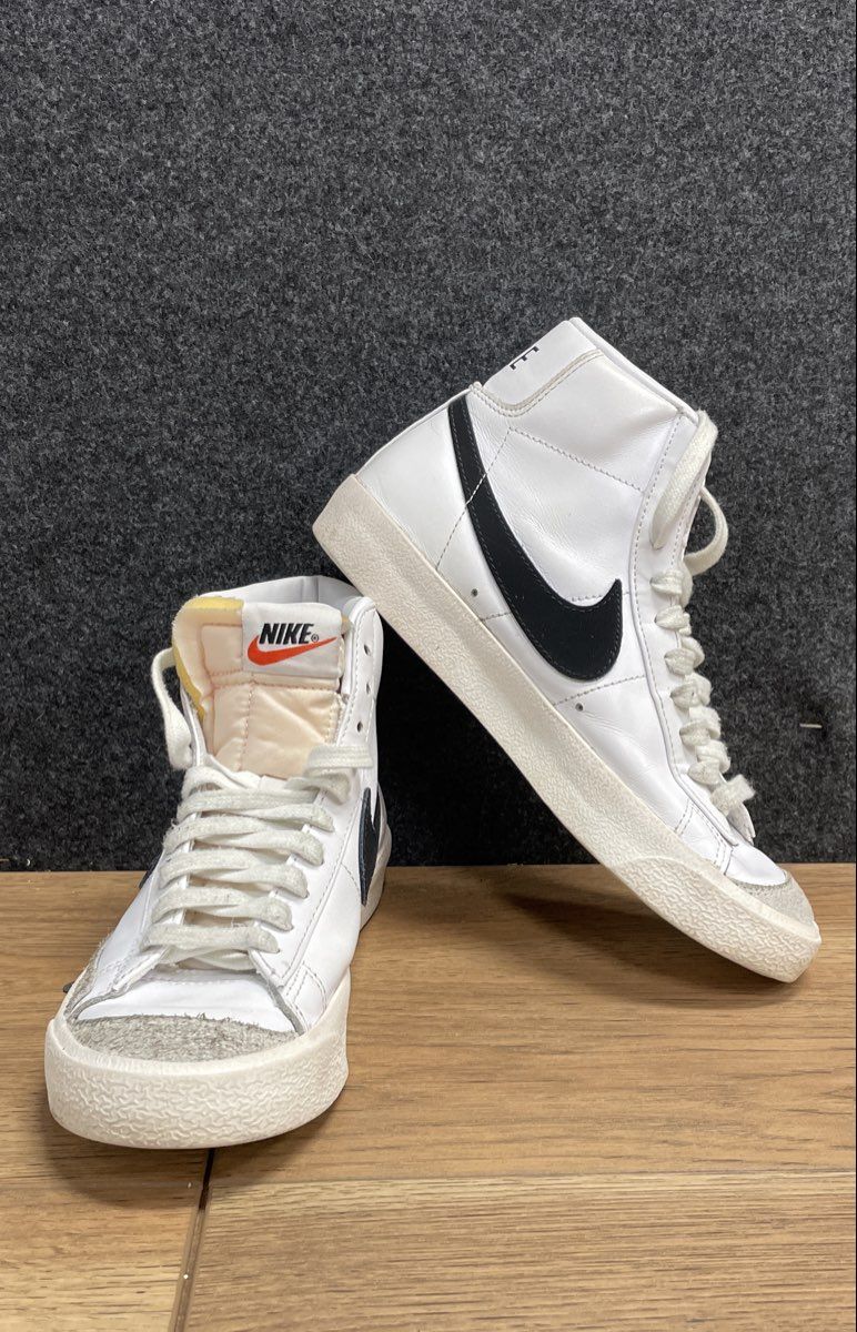 Nike Blazer Mid '77 Vintage White Black Women's Sneakers Size 6.5