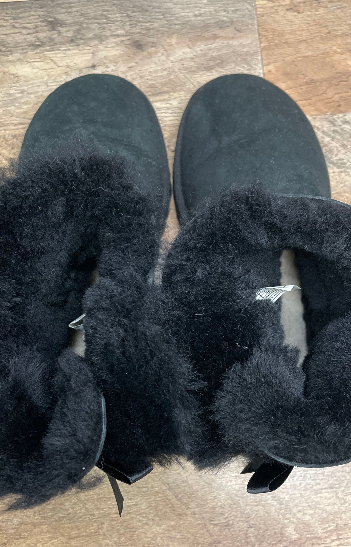 UGG Mini Bailey Bow Black Suede Ankle Boots Women's Size 7
