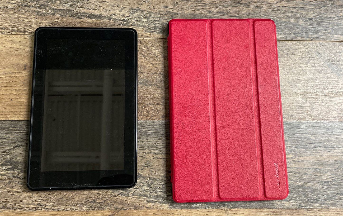 Lot of 2 Amazon Kindle Fire HD Tablets Black w/ Cases (6th Gen L5S83A)