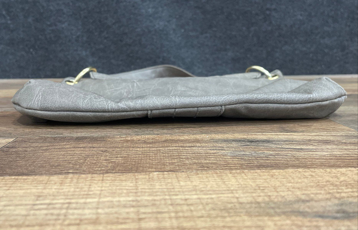mark. Grey Leather Shoulder Bag Gold Tone Chain Strap Hobo Purse