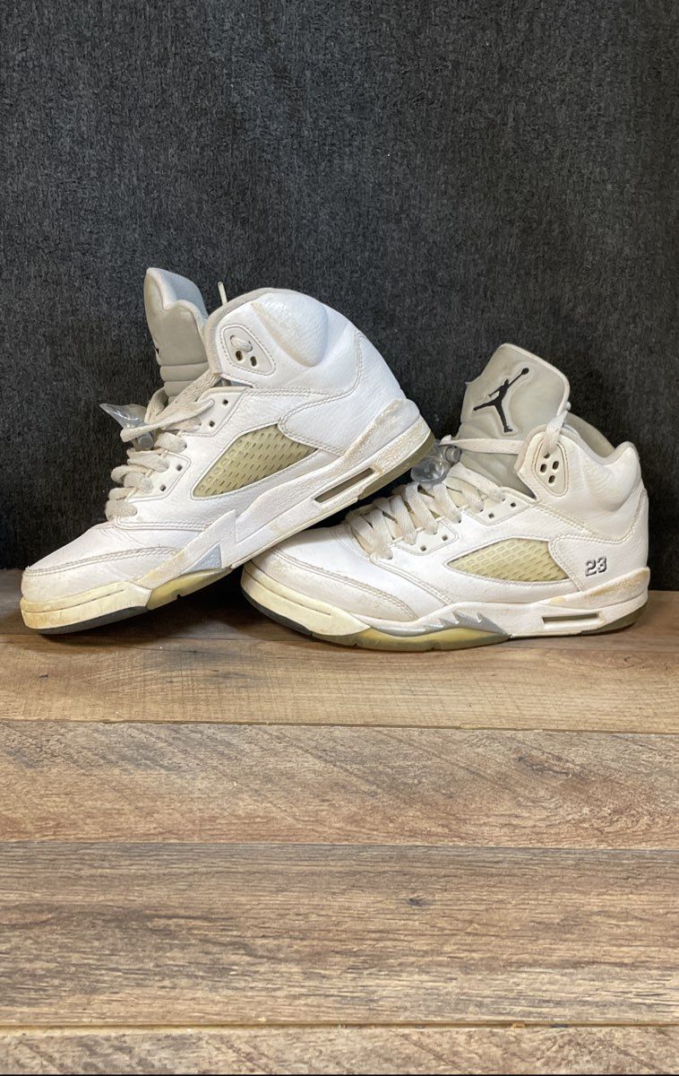 Nike Air Jordan 5 Retro White Metallic Silver Basketball Shoes Size 6Y