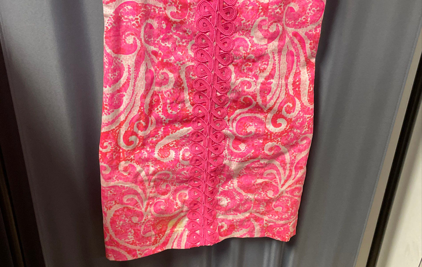 Lilly Pulitzer Women's Pink Paisley Pin V-Front Dress Soutache Trim Sz 4