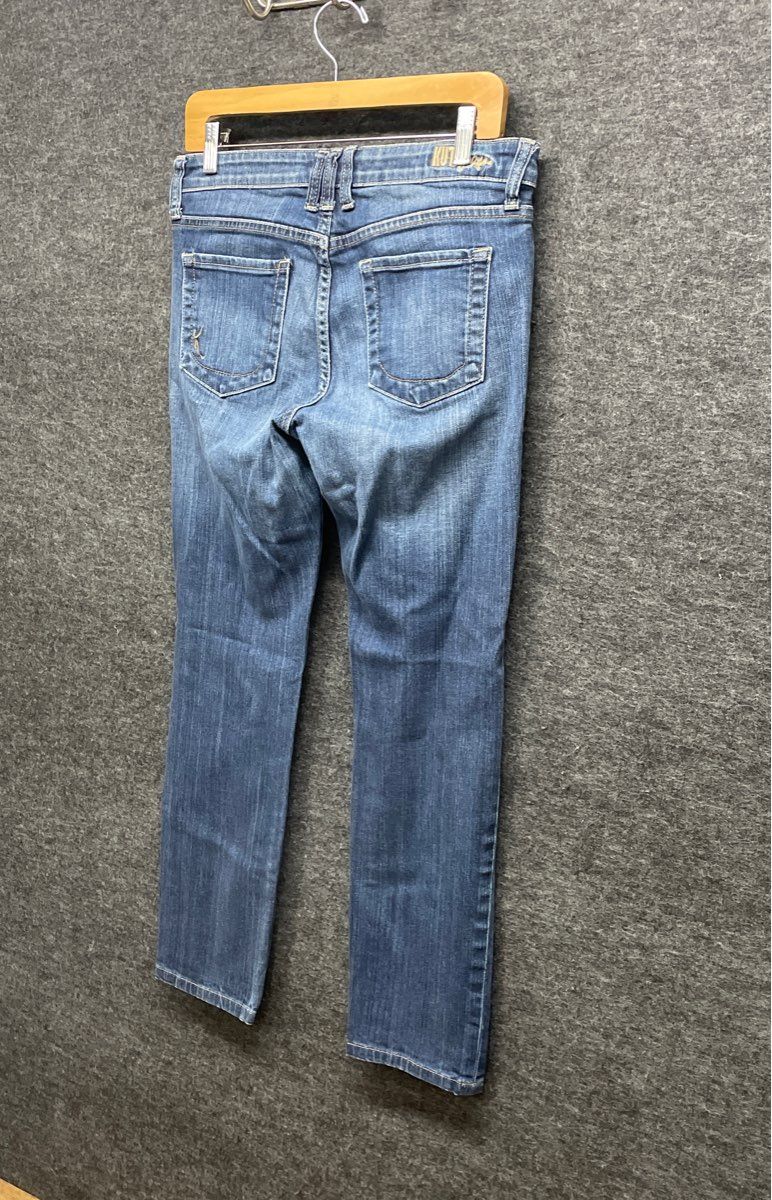 KUT from the Kloth Women's Blue Medium Wash Slim Straight Jeans Size 6