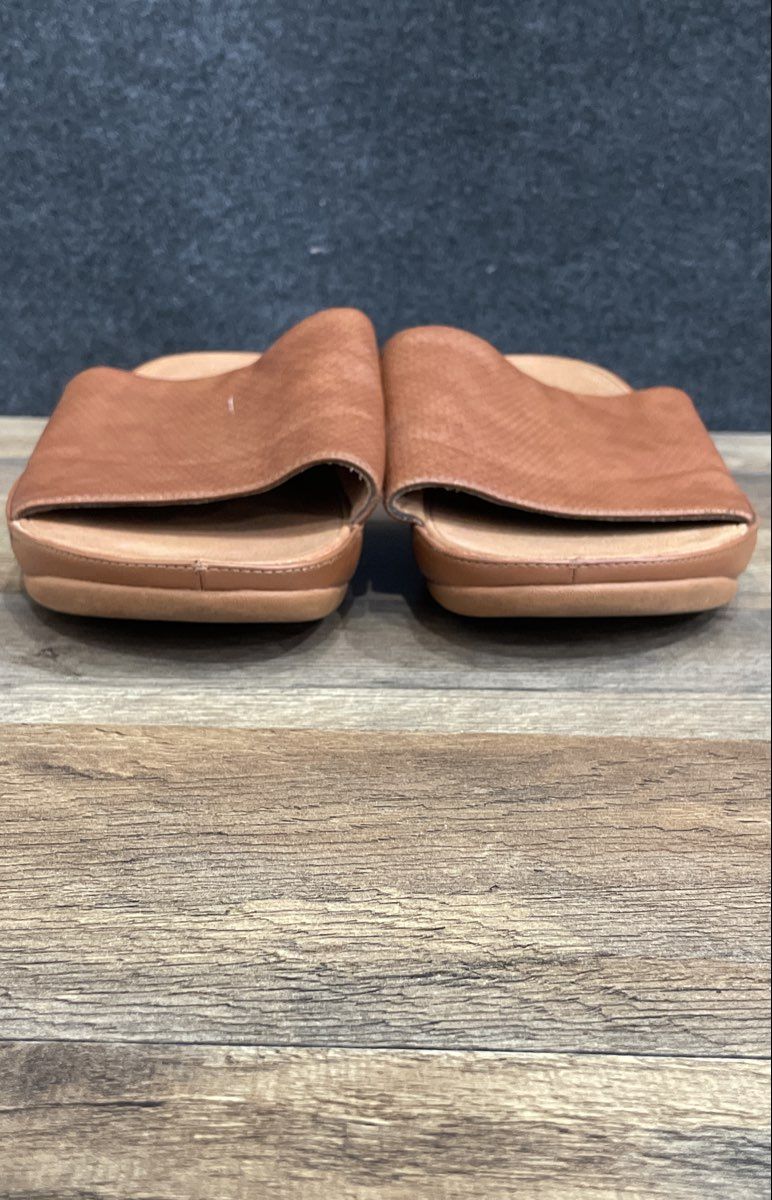 Fitflop Brown Leather Microwobbleboard Slide Sandals Women's Size 11