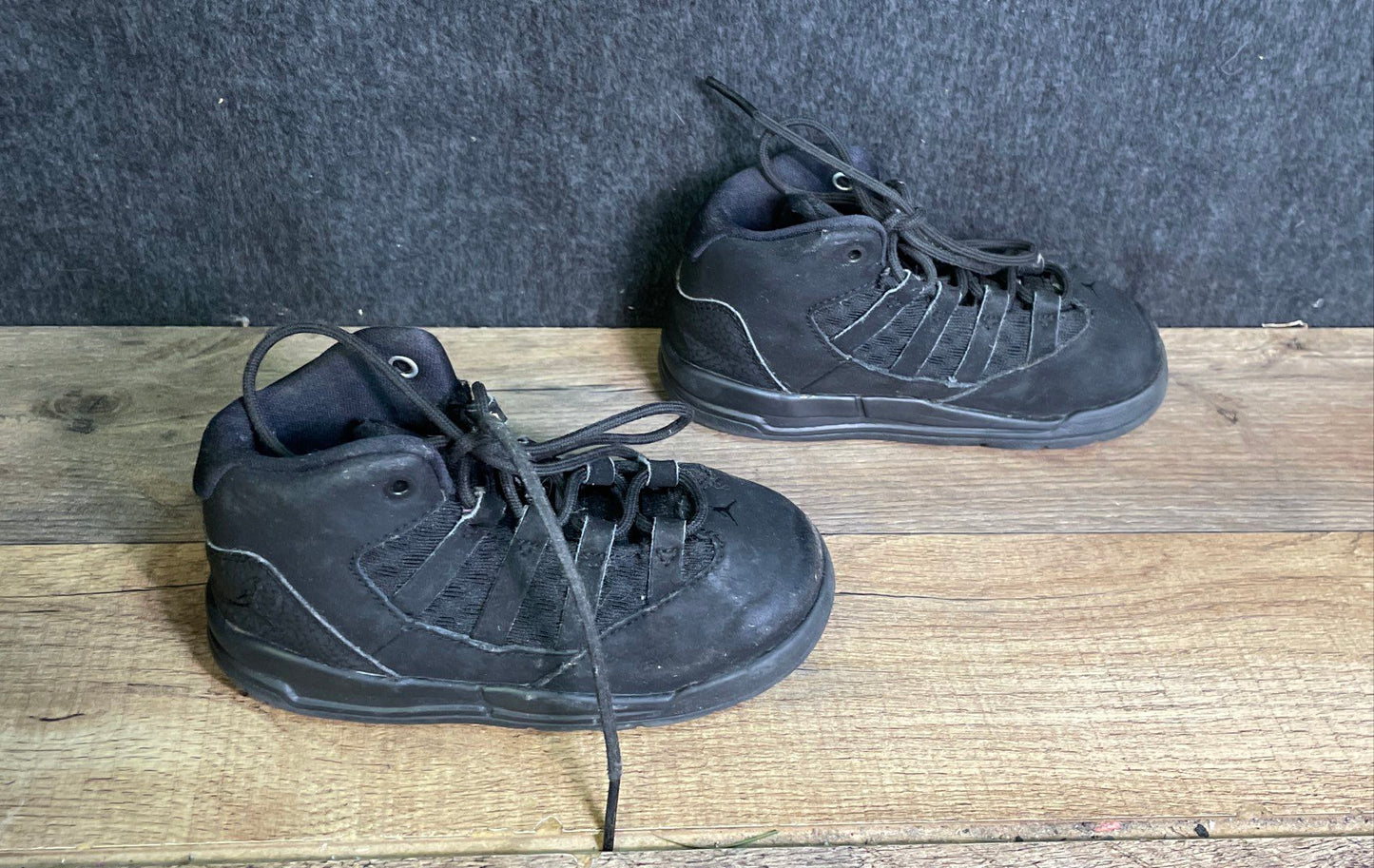 Nike Air Jordan Max Aura Triple Black Toddler Sneakers Size 8C