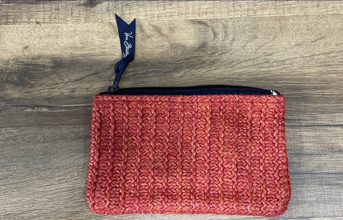 Vera Bradley Pink Woven Straw Sea Turtle Coin Purse Pouch Zip Closure