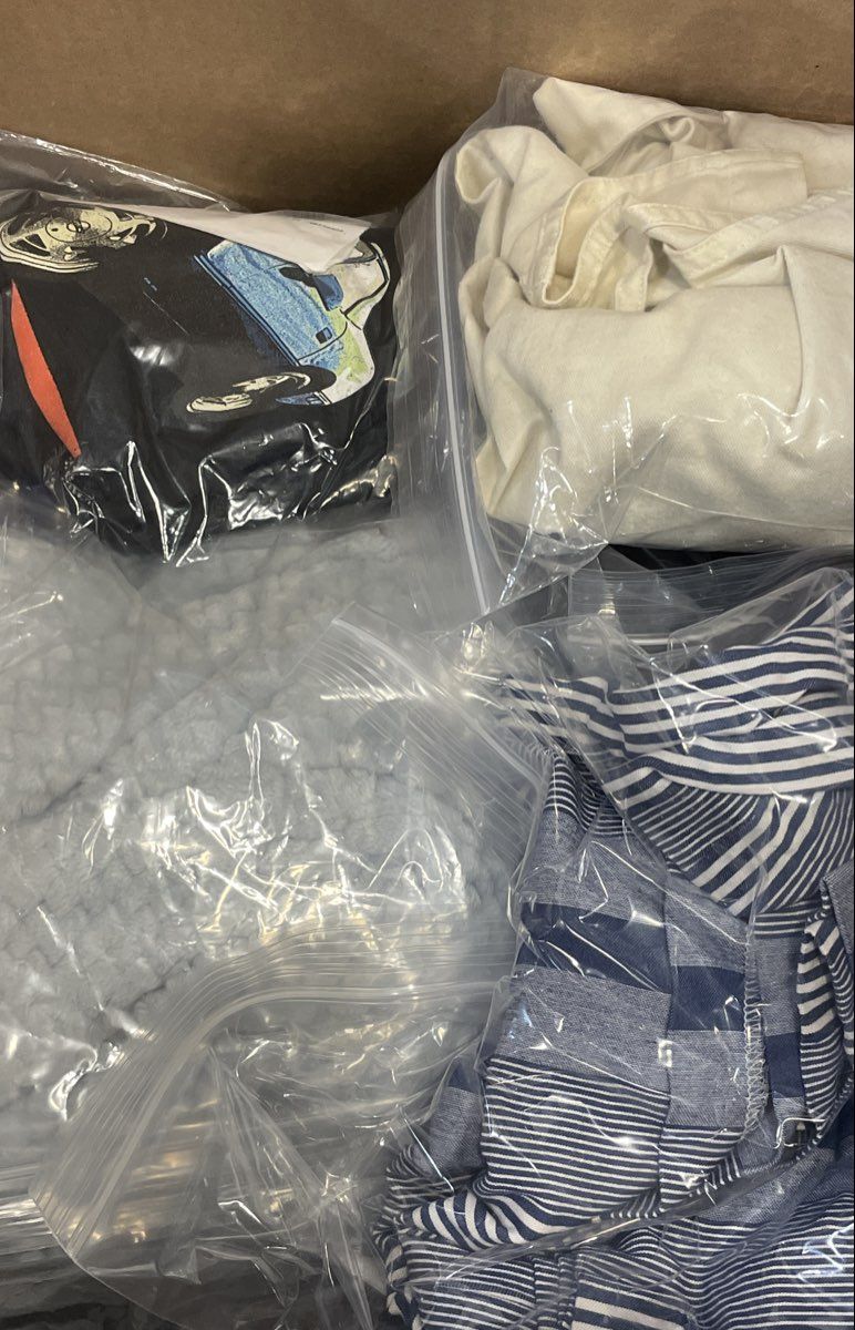 20 Lb Bulk Lot Assorted Reseller Clothing Mens Womens Michael Kors Adidas